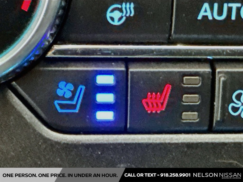 Used 2021 Ford Expedition XLT AWD/4WD image 20