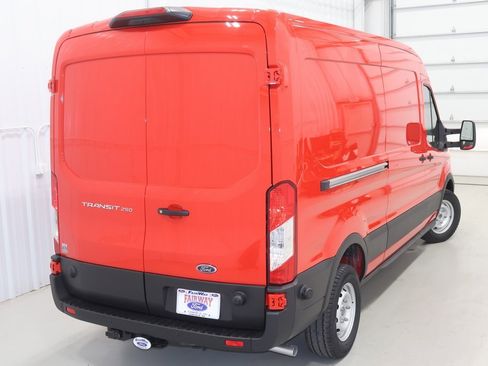 New 2025 Ford Transit 250 Medium Roof image 33