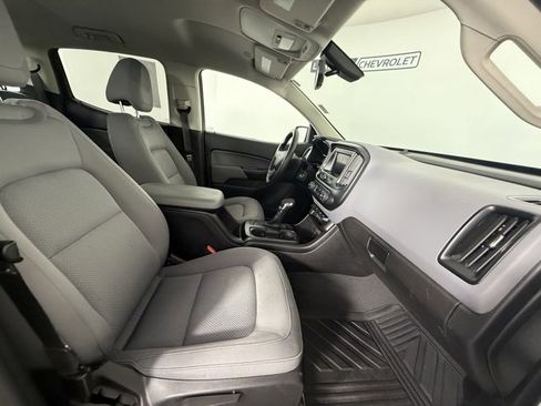 Used 2022 Chevrolet Colorado W/T w/ Custom Special Edition image 16