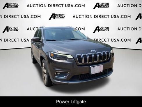 Used 2019 Jeep Cherokee Limited AWD/4WD image 3