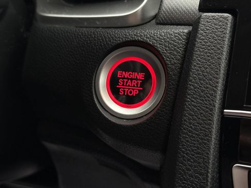 Used 2018 Honda Civic EX image 19