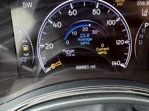 Used 2021 Jeep Grand Cherokee High Altitude AWD/4WD image 15