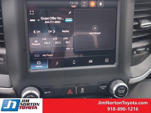 Used 2018 Toyota 4Runner Limited AWD/4WD image 19