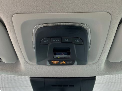 New 2026 Toyota Corolla Cross L image 15