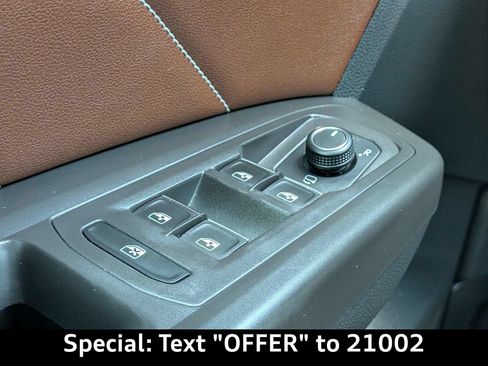 Used 2023 Volkswagen Atlas SEL Premium AWD/4WD image 28