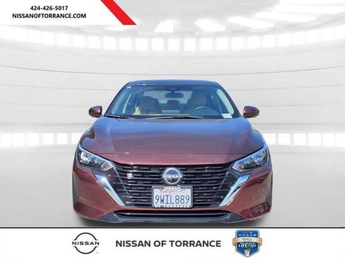 Certified 2025 Nissan Sentra SV w/ SV Premium Package FWD image 2