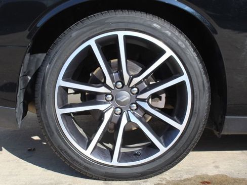 Used 2020 Dodge Challenger R/T w/ Plus Package image 12