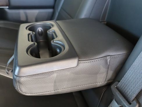 Used 2022 GMC Sierra 2500 Denali image 48