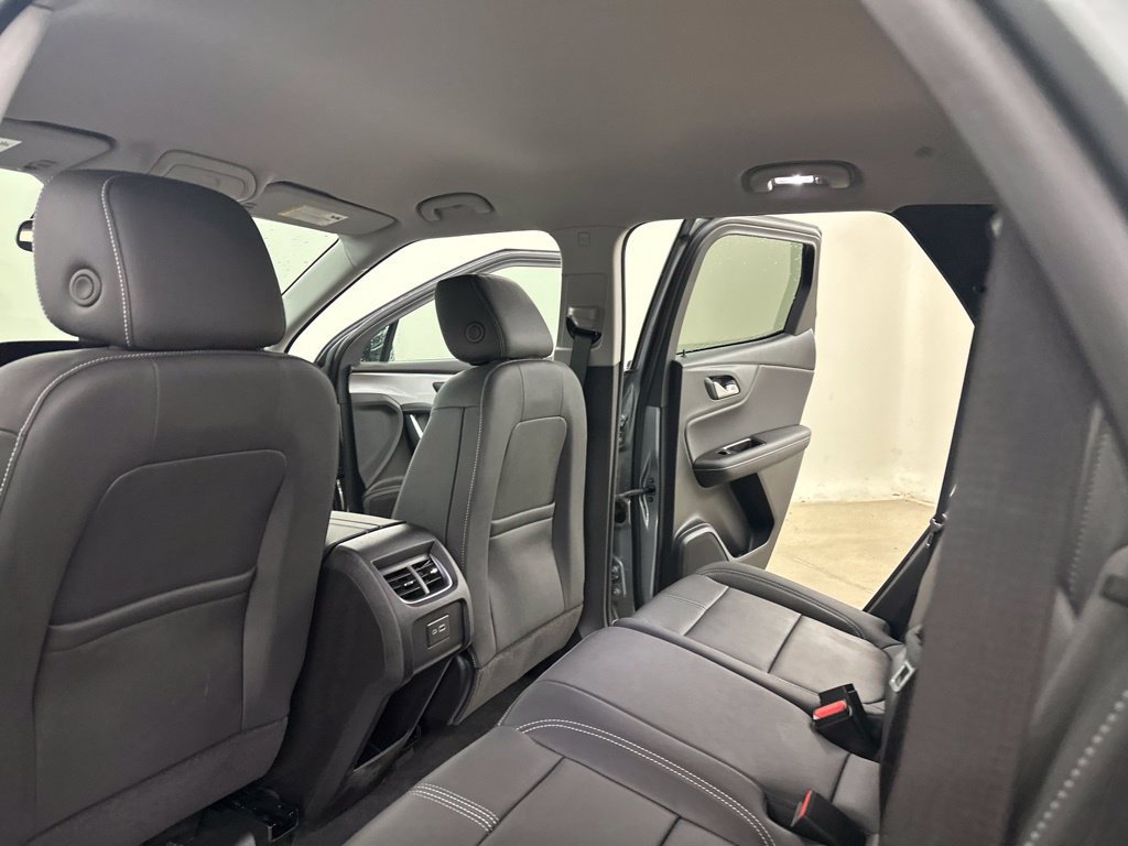 New 2026 Chevrolet Blazer LT w/ Midnight/Sport Edition AWD/4WD image 28