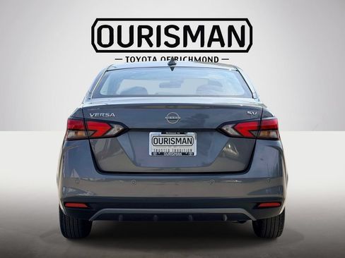 Used 2023 Nissan Versa SV FWD image 21