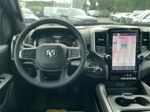 New 2025 RAM 1500 Big Horn AWD/4WD image 21