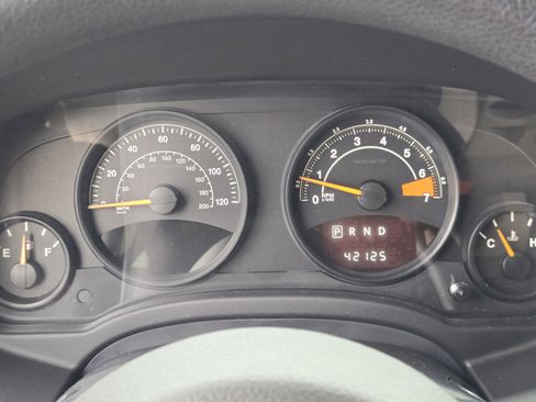 Used 2016 Jeep Patriot Sport w/ Power Value Group image 21