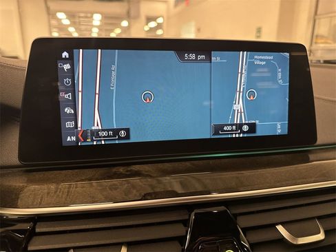 Used 2018 BMW 530i xDrive image 18