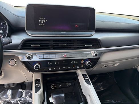 Used 2022 Kia Telluride S image 15