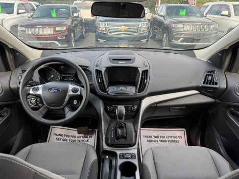 Used 2015 Ford Escape SE w/ Equipment Group 201A AWD/4WD image 21