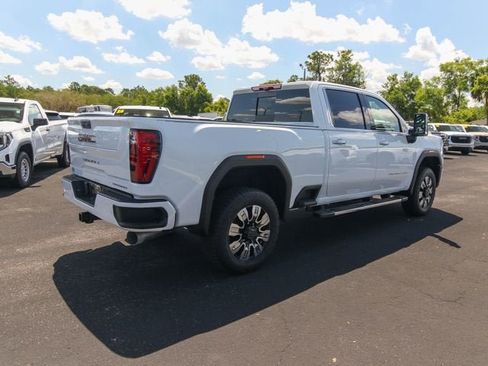 New 2026 GMC Sierra 3500 Denali w/ Denali Reserve Package AWD/4WD image 11