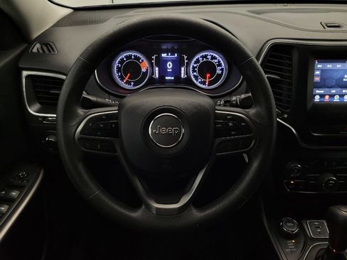Used 2020 Jeep Cherokee Latitude AWD/4WD image 22