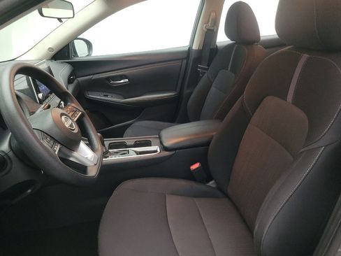 Used 2024 Nissan Sentra SV FWD image 17