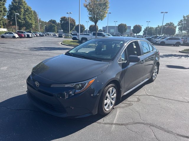 Used 2026 Toyota Corolla LE FWD image 8