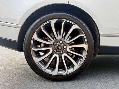 Used 2016 Land Rover Range Rover Long Wheelbase Supercharged image 21