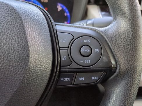Used 2020 Toyota Corolla LE FWD image 23