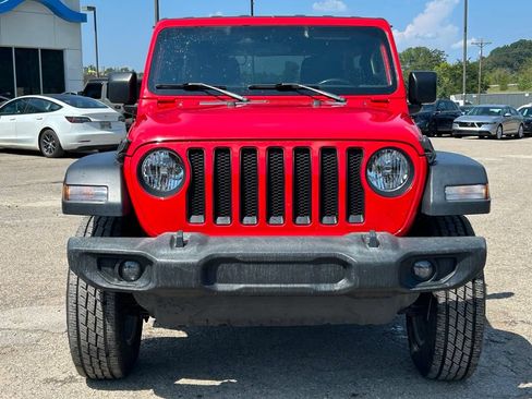 Used 2019 Jeep Wrangler Unlimited Sport S AWD/4WD image 2