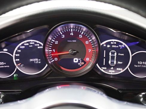 Used 2018 Porsche Panamera 4S w/ Premium Package Plus image 18