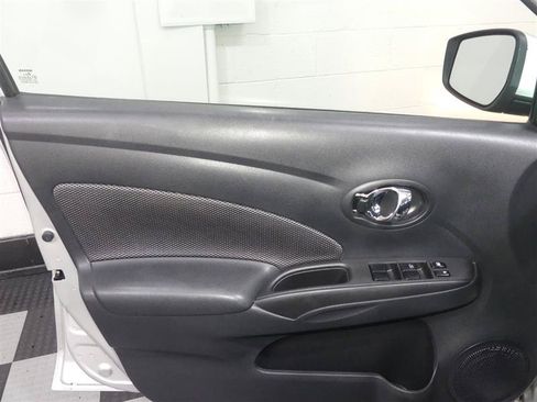 Used 2017 Nissan Versa SV FWD image 16