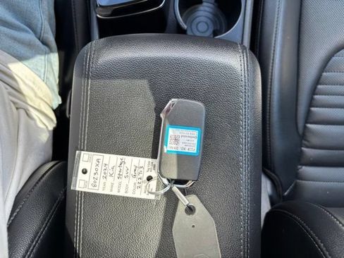 Used 2024 Kia Sportage SX AWD/4WD image 32
