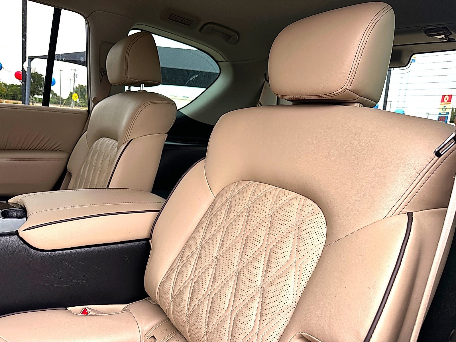 Used 2023 Nissan Armada Platinum w/ Captain's Chairs Package RWD image 20