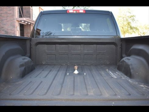 Used 2015 RAM 2500 Tradesman w/ Chrome Appearance Group image 22