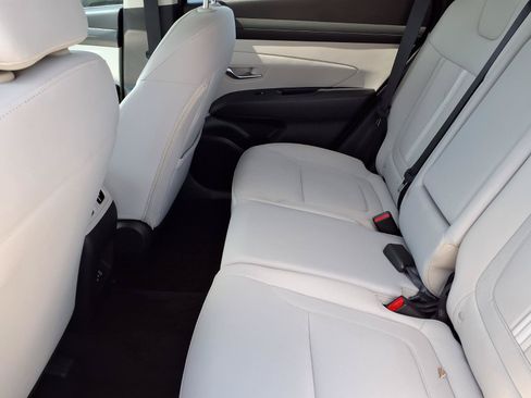 Certified 2025 Hyundai Tucson SEL FWD image 11