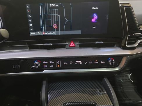 Used 2024 Kia Sportage SX Prestige image 22