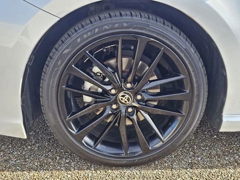 Used 2022 Toyota Camry XSE w/ Navigation Package image 29