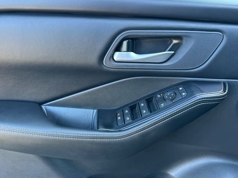 New 2026 Nissan Rogue SV AWD/4WD image 12