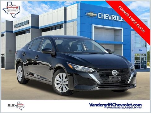 Used 2025 Nissan Sentra S FWD image 1