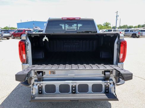 New 2026 GMC Sierra 1500 Denali w/ Technology Package AWD/4WD image 6
