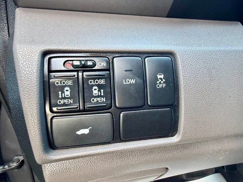 Used 2017 Honda Odyssey EX-L image 66