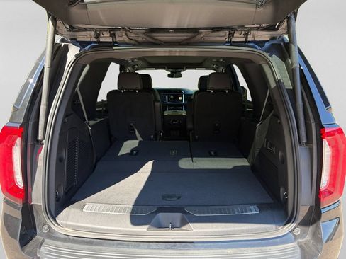 Used 2024 GMC Yukon Denali AWD/4WD image 33