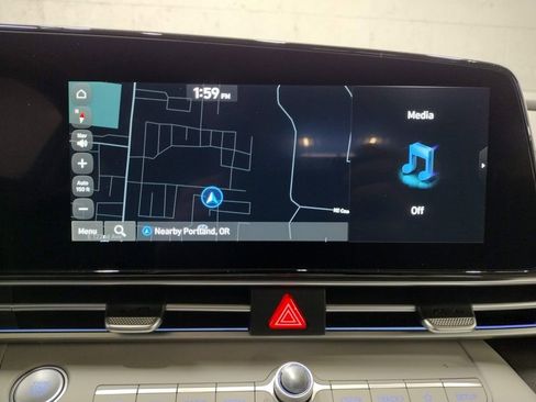 New 2026 Hyundai Elantra Limited FWD image 28