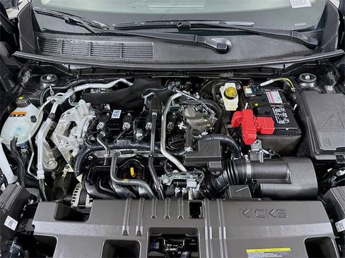 Certified 2025 Nissan Kicks SV image 30