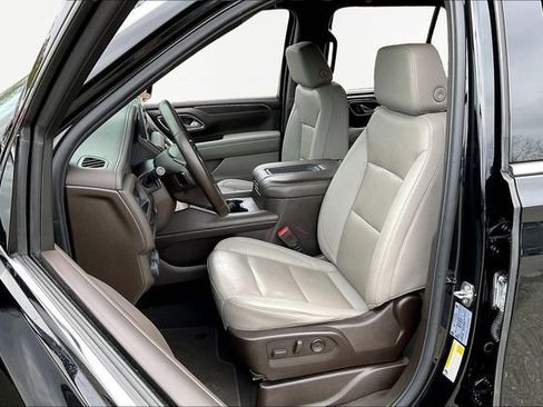 Used 2023 Chevrolet Tahoe LT image 15