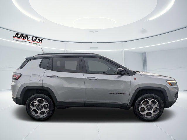 Certified 2022 Jeep Compass Trailhawk w/ Trailhawk Elite Group AWD/4WD image 2