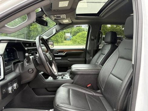 Used 2023 GMC Sierra 1500 Denali AWD/4WD image 10