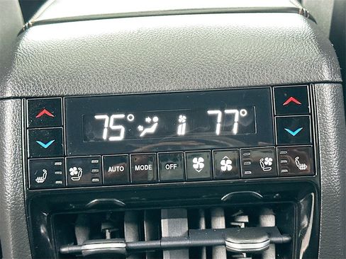 Used 2022 Jeep Grand Cherokee Summit image 27