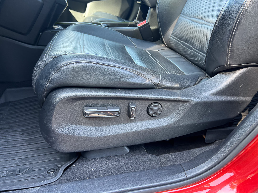 Used 2017 Honda CR-V Touring image 17