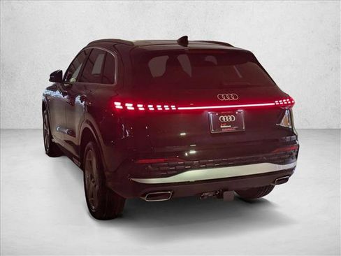 New 2025 Audi Q5 Premium Plus image 8