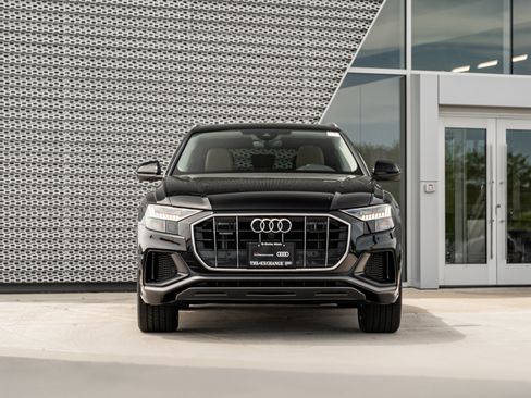 Certified 2023 Audi Q8 Premium Plus AWD/4WD image 35