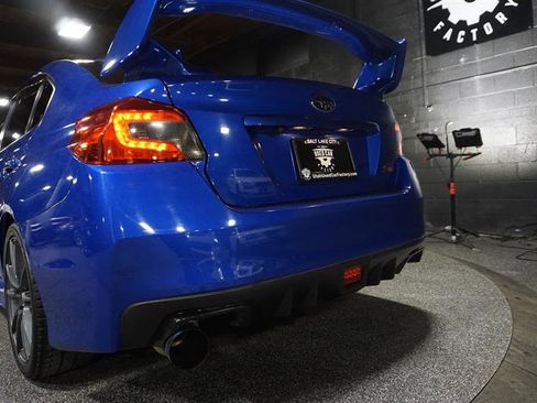 Used 2017 Subaru WRX STI image 9