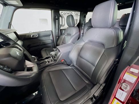 New 2025 Ford Bronco Big Bend w/ Black Diamond Package image 25